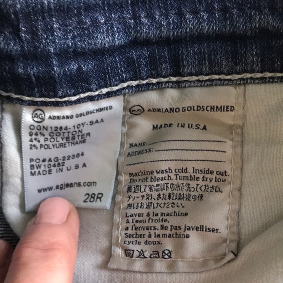 Jeans - Picture 10 of 12